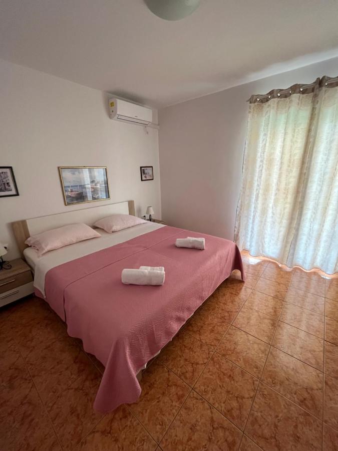 Palit Apartments And Rooms Markovski מראה חיצוני תמונה